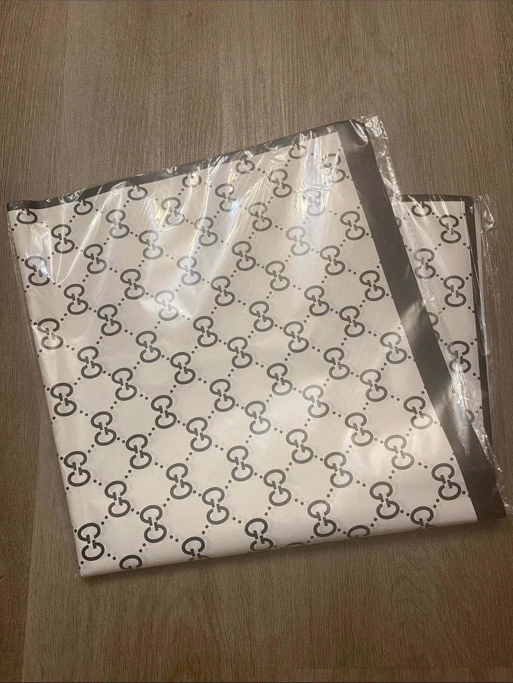 White & Black Luxury GG Print Gift Wrapping Paper